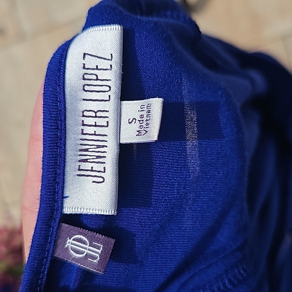 NWT Jennifer Lopez Top, Blue Small - Picture 6 of 8